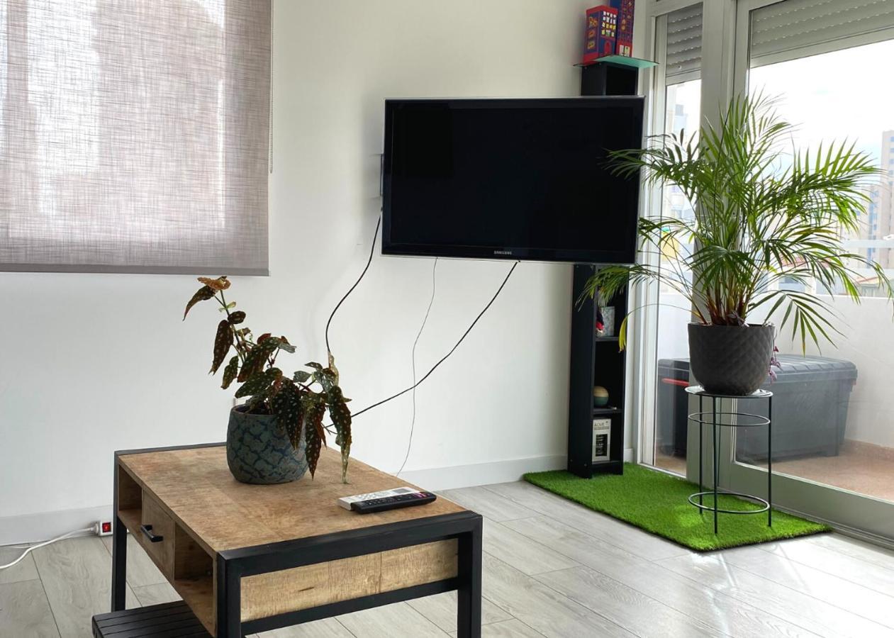 Cozy Apartment Benidorm Poniente 5 Min From The Beach Esterno foto