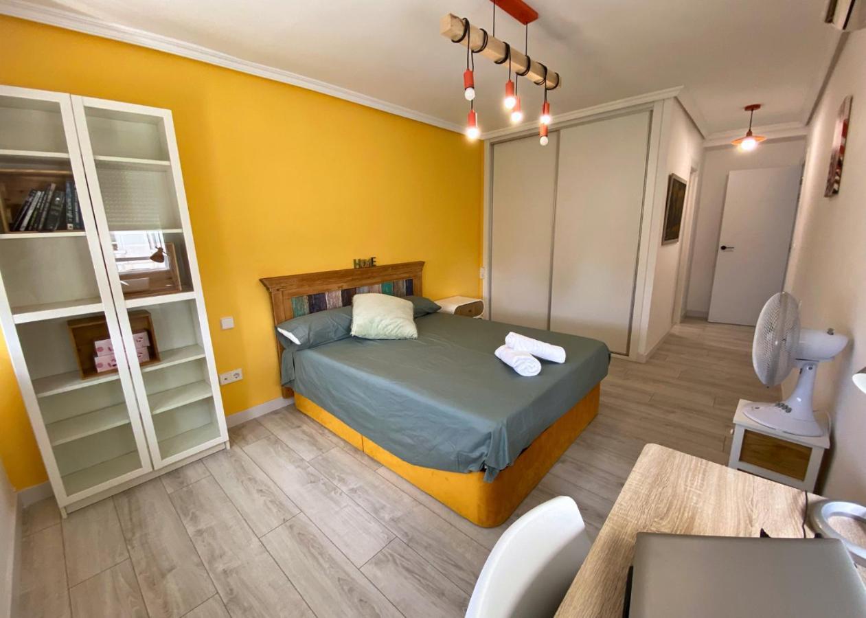 Cozy Apartment Benidorm Poniente 5 Min From The Beach Esterno foto